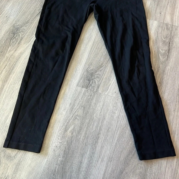 Vince Camuto black skinny  leg pants size small - Picture 3 of 8